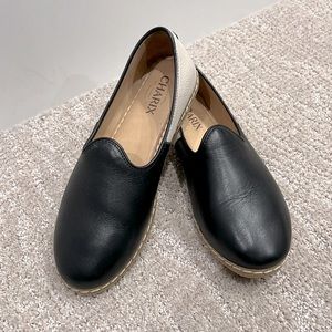 Chairix Black and White Flats size EU 39
